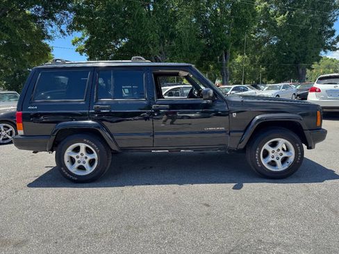 Used 2001 Jeep Cherokee Sport AWD/4WD image 4