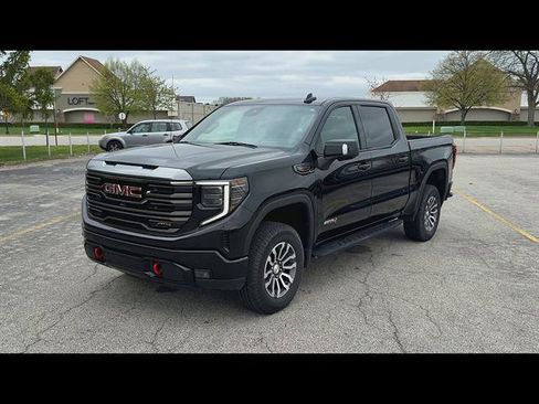 Certified 2023 GMC Sierra 1500 AT4 w/ AT4 Premium Package AWD/4WD image 32