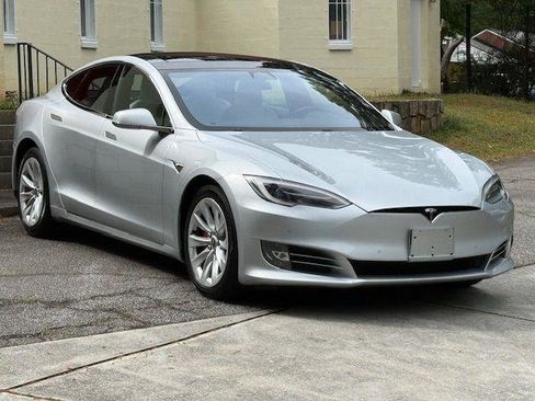 Used 2017 Tesla Model S P100D AWD/4WD image 3