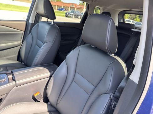 Used 2021 Nissan Rogue SL image 14