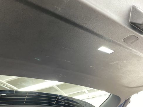 Used 2025 Buick Enclave Preferred image 31