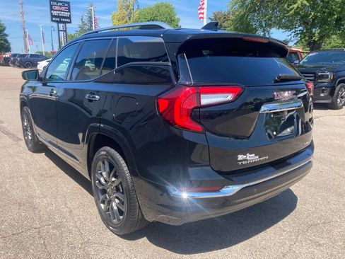 Certified 2023 GMC Terrain Denali w/ Black Diamond Edition AWD/4WD image 7