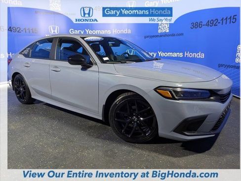 Certified 2022 Honda Civic Sport image 2