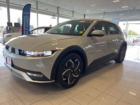 Used 2023 Hyundai Ioniq 5 SEL image 14