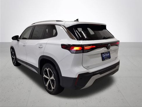 New 2026 Volkswagen Tiguan SE AWD/4WD image 10