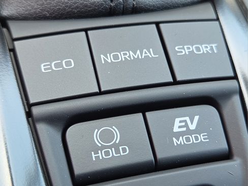 New 2026 Toyota Camry SE w/ Convenience Package FWD image 26