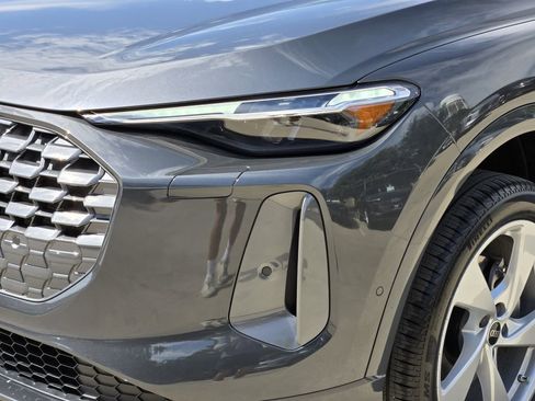 New 2025 Audi Q5 Premium Plus image 9