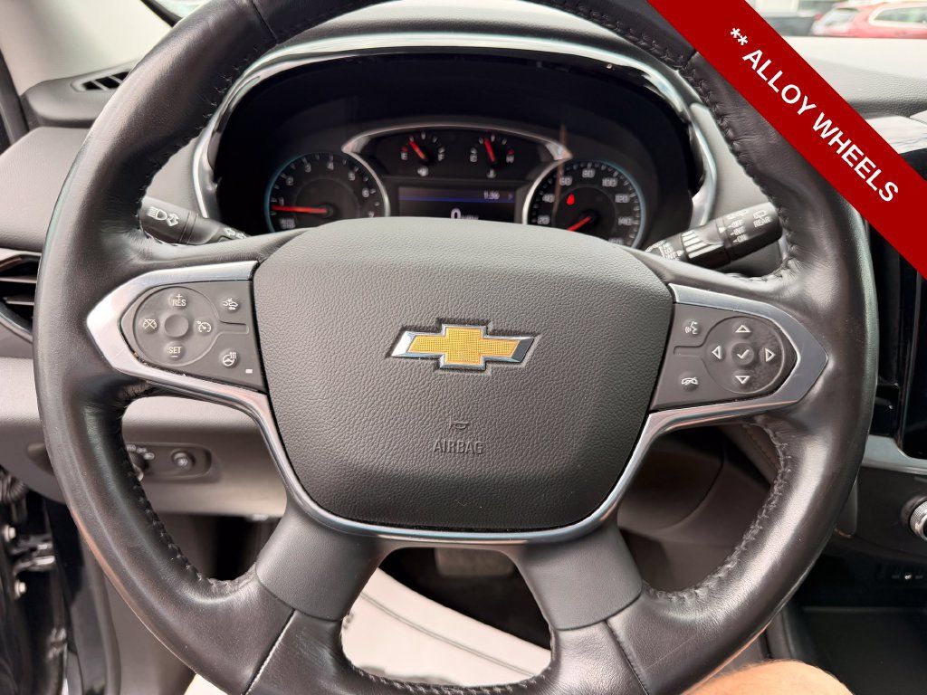Used 2021 Chevrolet Traverse LT AWD/4WD image 22