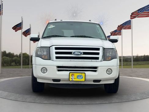 Used 2013 Ford Expedition Limited RWD image 2