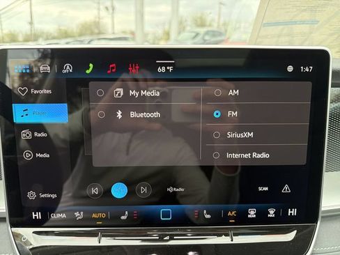 New 2026 Volkswagen Tiguan SE AWD/4WD image 17