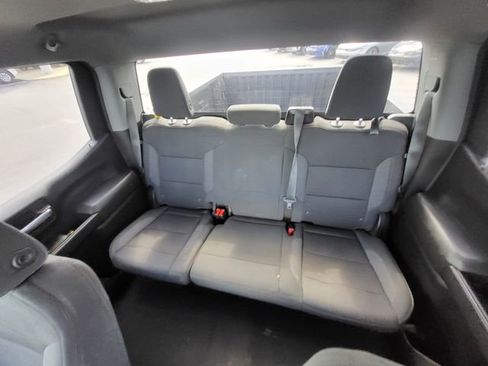 Used 2023 Chevrolet Silverado 1500 Custom w/ LPO, Dark Essentials Package AWD/4WD image 11