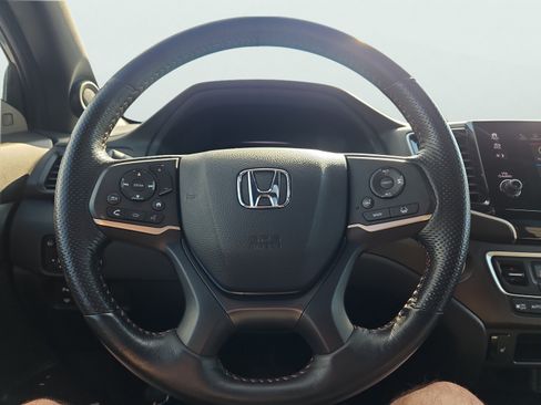 Used 2024 Honda Passport TrailSport image 27
