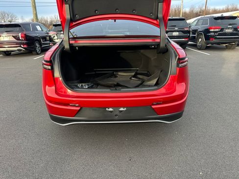 Used 2024 Toyota Crown XLE image 11