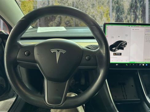 Used 2019 Tesla Model 3 Long Range RWD image 16