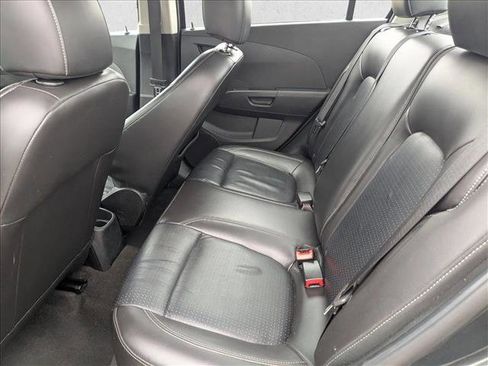 Used 2017 Chevrolet Sonic Premier image 19
