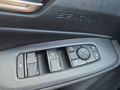 New 2026 Nissan Sentra SV FWD image 30