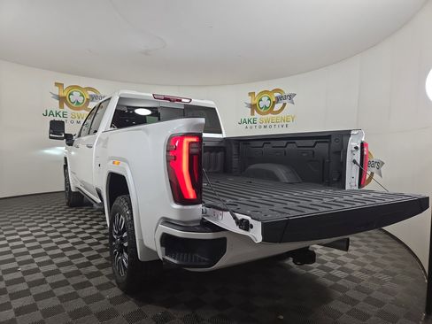 Used 2024 GMC Sierra 2500 Denali Ultimate image 28