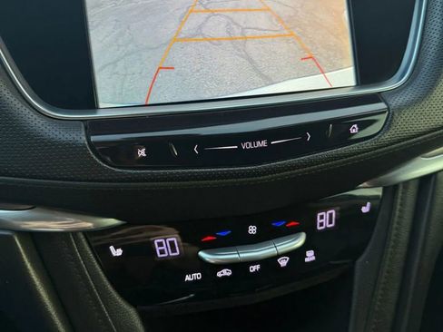 Used 2017 Cadillac XT5 Luxury w/ Driver Awareness Package image 13