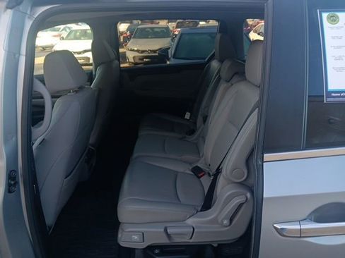 Used 2023 Honda Odyssey EX-L image 27
