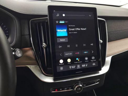Certified 2026 Volvo XC90 B6 Plus AWD/4WD image 26
