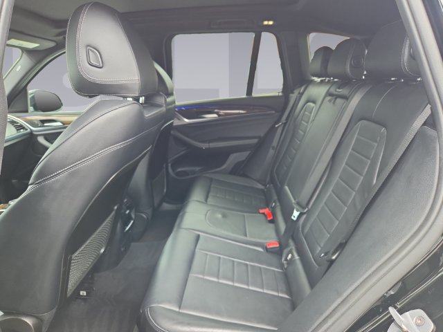 Used 2018 BMW X3 xDrive30i w/ Convenience Package AWD/4WD image 16