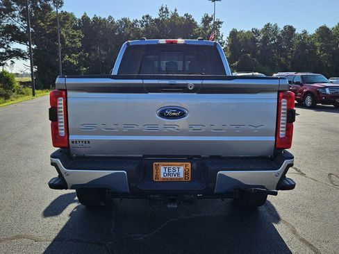 Used 2024 Ford F250 Lariat w/ Chrome Package image 11