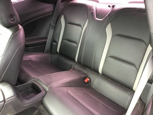 Used 2019 Chevrolet Camaro SS RWD image 5