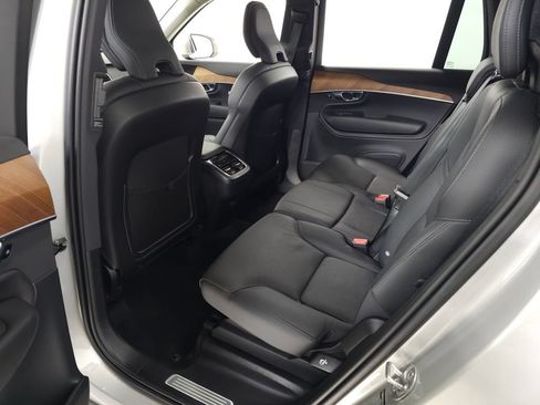 Used 2025 Volvo XC90 B6 Plus w/ Protection Package AWD/4WD image 31