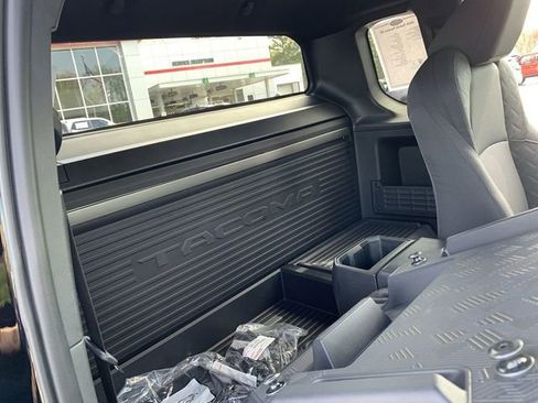 Used 2025 Toyota Tacoma SR image 11