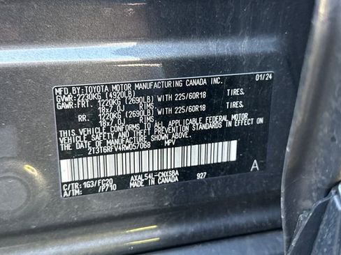 Used 2024 Toyota RAV4 SE w/ Convenience Package AWD/4WD image 23
