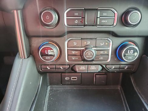 Used 2023 Chevrolet Tahoe LT w/ LT Signature Plus Package RWD image 23