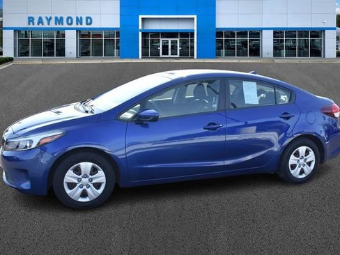 Used 2018 Kia Forte LX w/ LX Rear Camera Package image 6