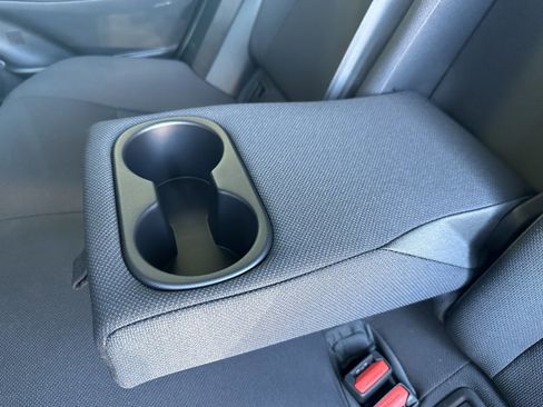 Used 2024 Toyota Prius Prime SE image 37