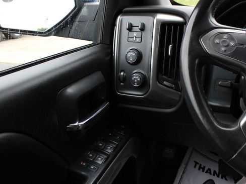 Used 2018 Chevrolet Silverado 1500 LT w/ All Star Edition AWD/4WD image 22