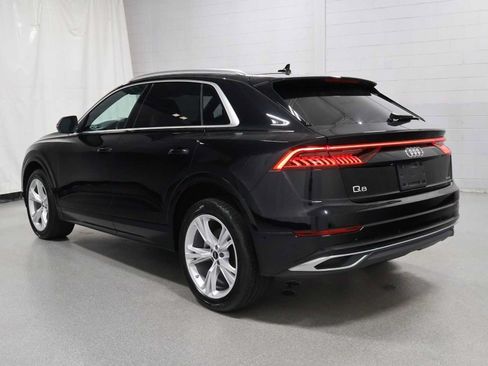 Used 2023 Audi Q8 Prestige w/ Prestige Package AWD/4WD image 3