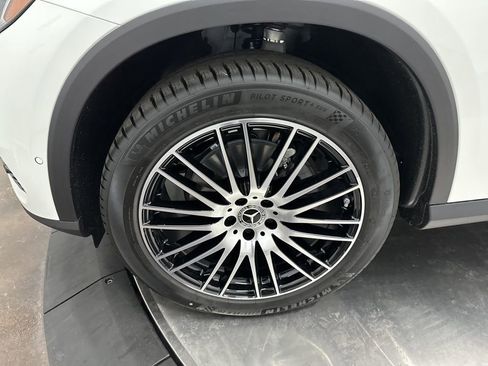 New 2026 Mercedes-Benz GLC 300 GLC 300 image 32