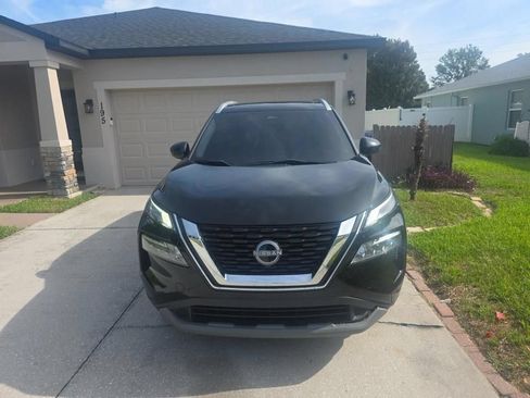 Used 2023 Nissan Rogue SV w/ SV Premium B Package FWD image 1