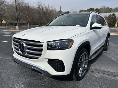 Used 2025 Mercedes-Benz GLS 450 GLS 450 image 79