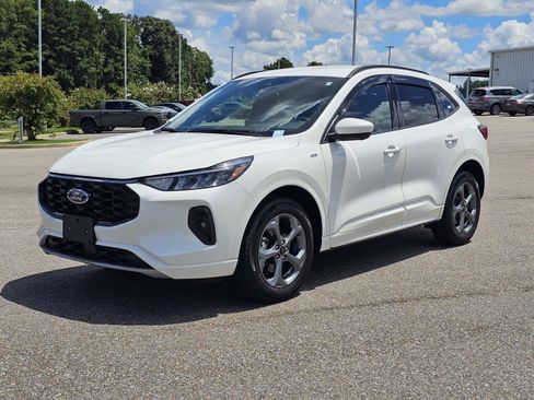 Used 2023 Ford Escape ST-Line Select w/ Tech Pack #2 AWD/4WD image 1