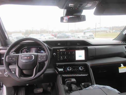 New 2026 GMC Sierra 1500 AT4 w/ AT4 Premium Package image 16