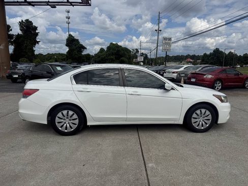 Used 2012 Honda Accord LX image 8
