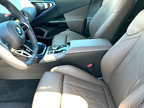 New 2026 BMW X3 xDrive30i w/ Premium Package AWD/4WD image 10
