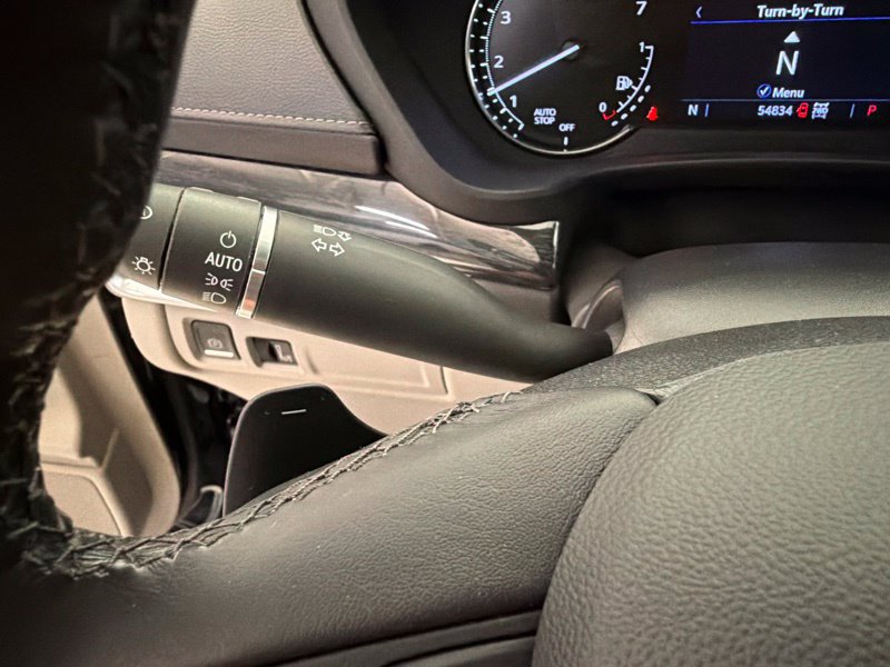 Used 2023 Cadillac XT4 Premium Luxury AWD/4WD image 29