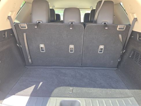 Certified 2025 Nissan Pathfinder SL AWD/4WD image 24