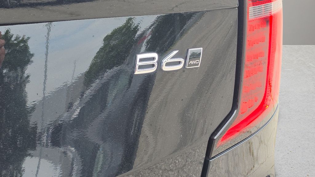 Used 2025 Volvo XC90 B6 Plus AWD/4WD image 24