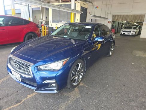 Used 2019 INFINITI Q50 Signature Edition w/ All Weather Package (L93) image 2