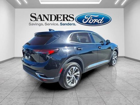 Used 2023 Buick Envision Essence image 2