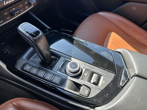 Used 2020 Maserati Levante S image 27