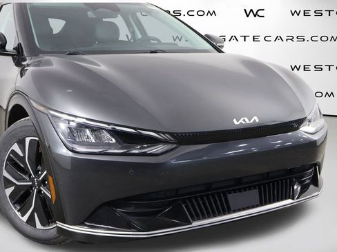 Used 2022 Kia EV6 Wind image 48