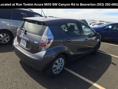 Used 2013 Toyota Prius C Two FWD image 6